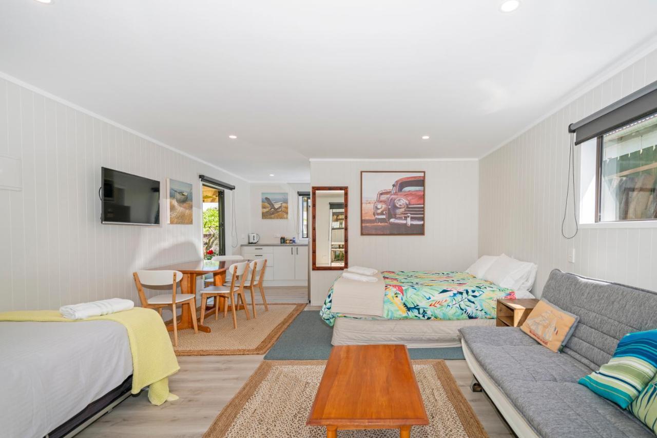Ferienwohnung Roof Tops Whitianga Exterior foto